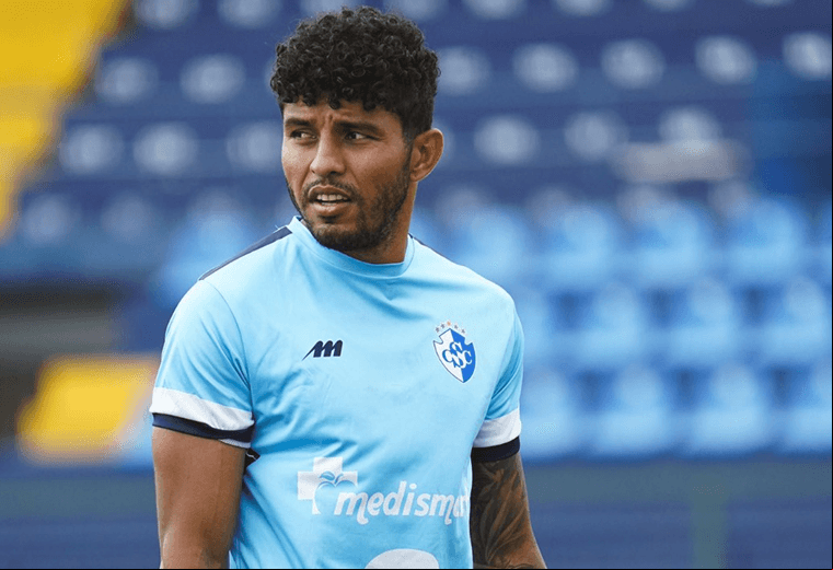 Cartaginés apunta a una delantera de Peso para el Apertura